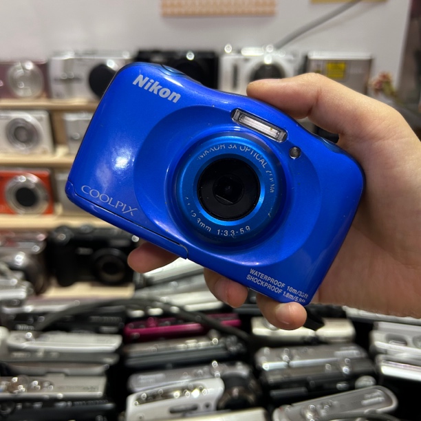9新 Nikon/尼康 尼康w100蓝色1300万像素3倍光学变焦