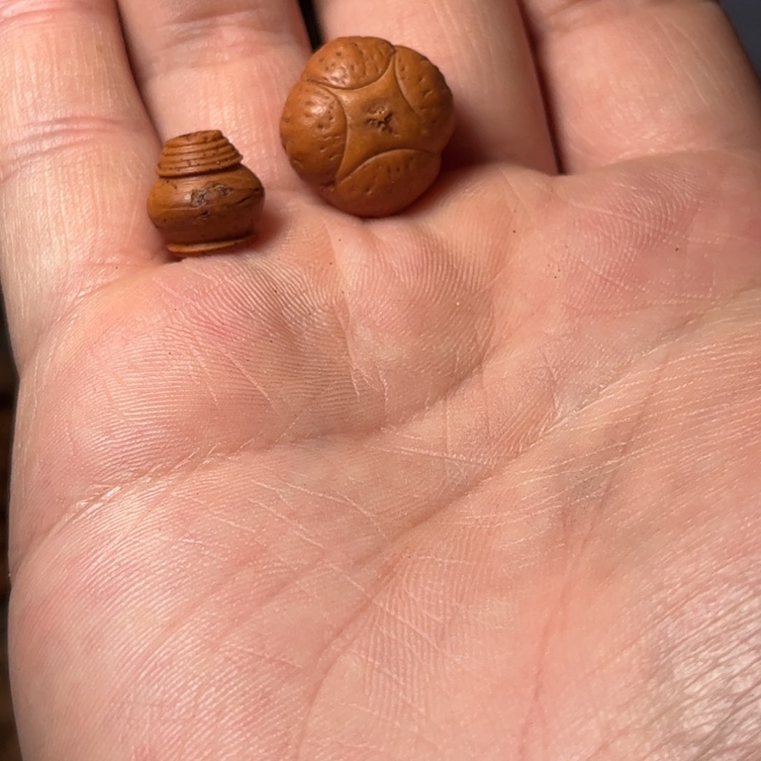 桃核吊坠如*17.5mm麒麟眼，开孔不退，偏远不包