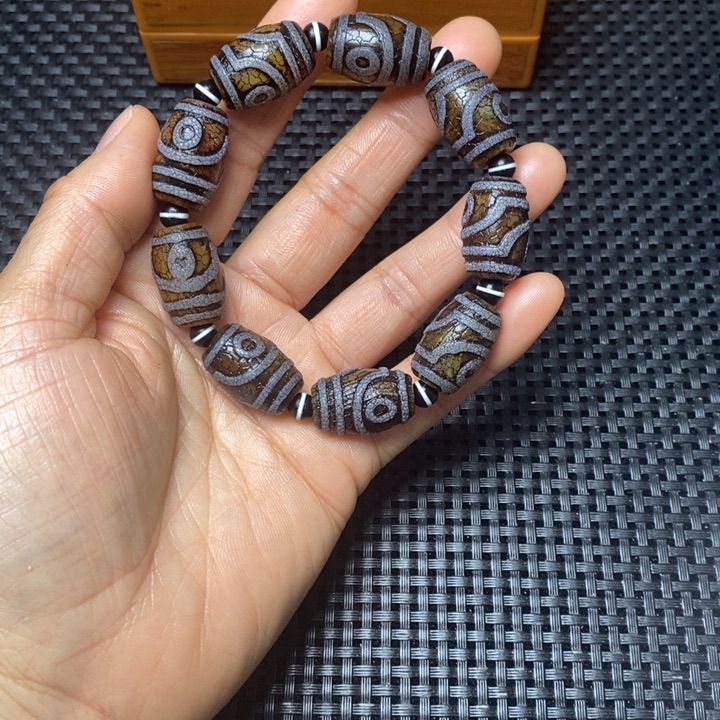 卓***！玛瑙/玉髓未镶嵌手链