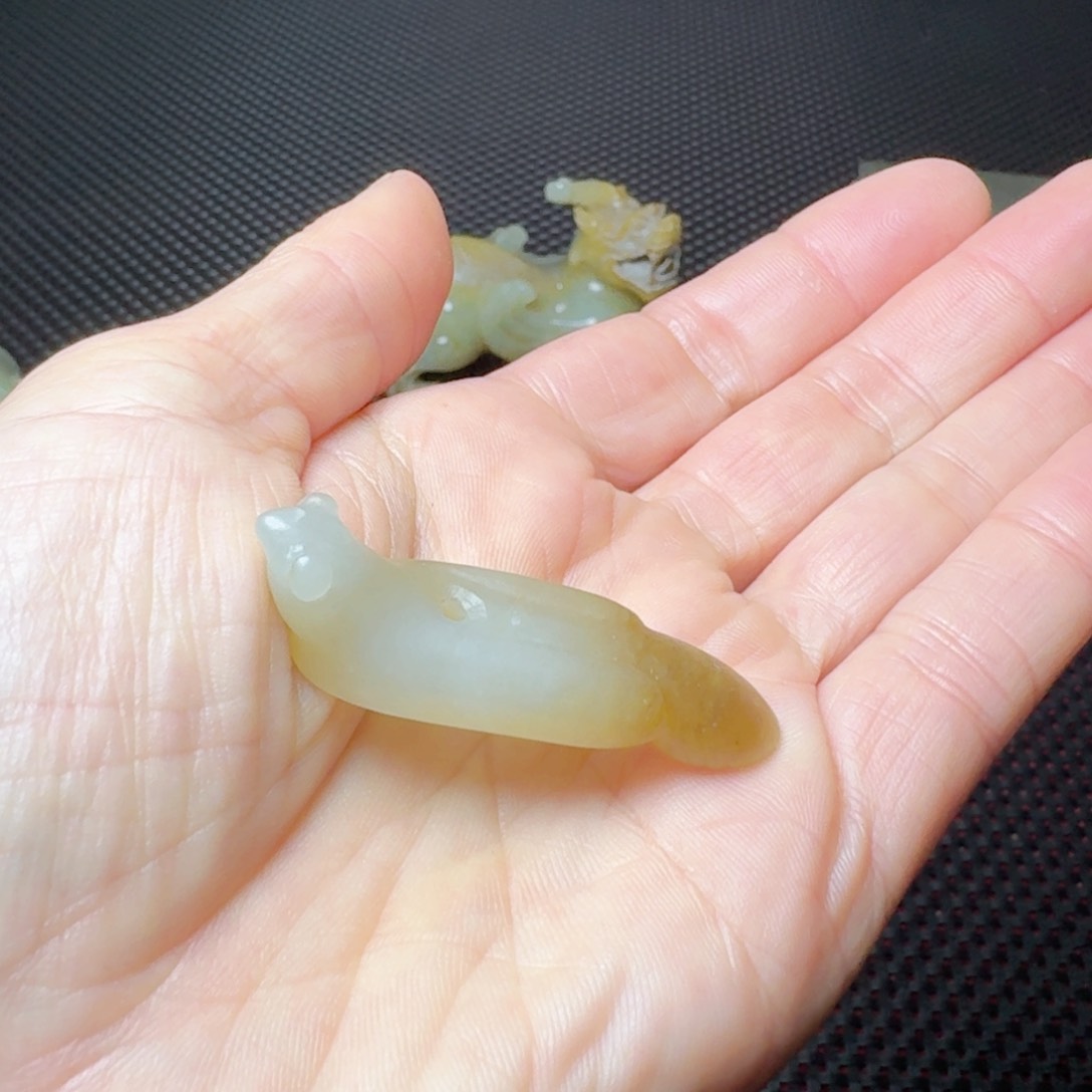 和田玉挂件未镶嵌