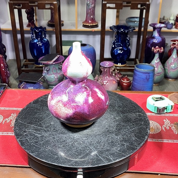 瓶中国神垕精品钧瓷