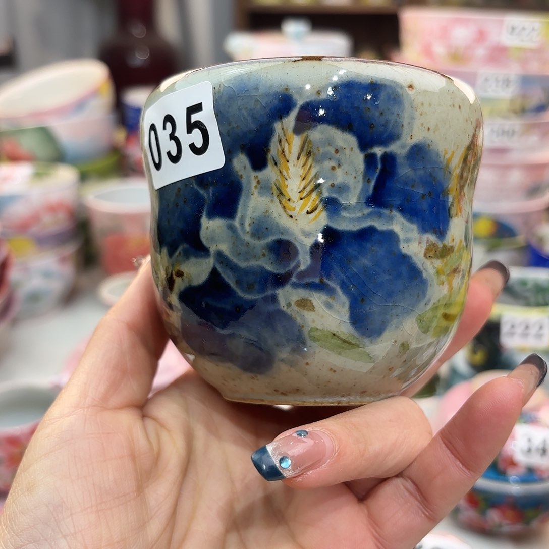 瓷片兔兔你的笑容很灿烂