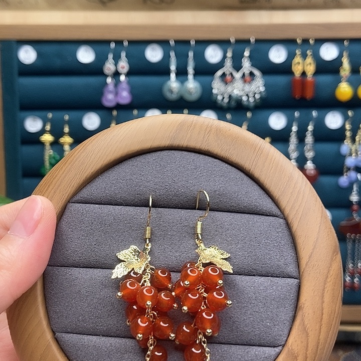 石英质玉耳钉银S925镶嵌