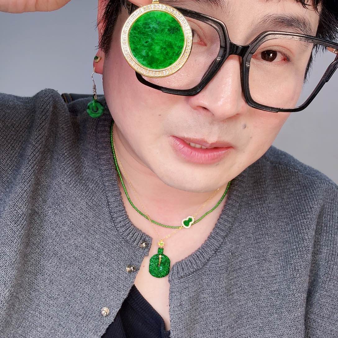 翡翠颈饰未镶嵌一套
