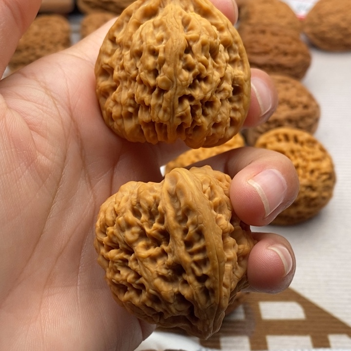 砂***锅文玩核桃吊坠同克重