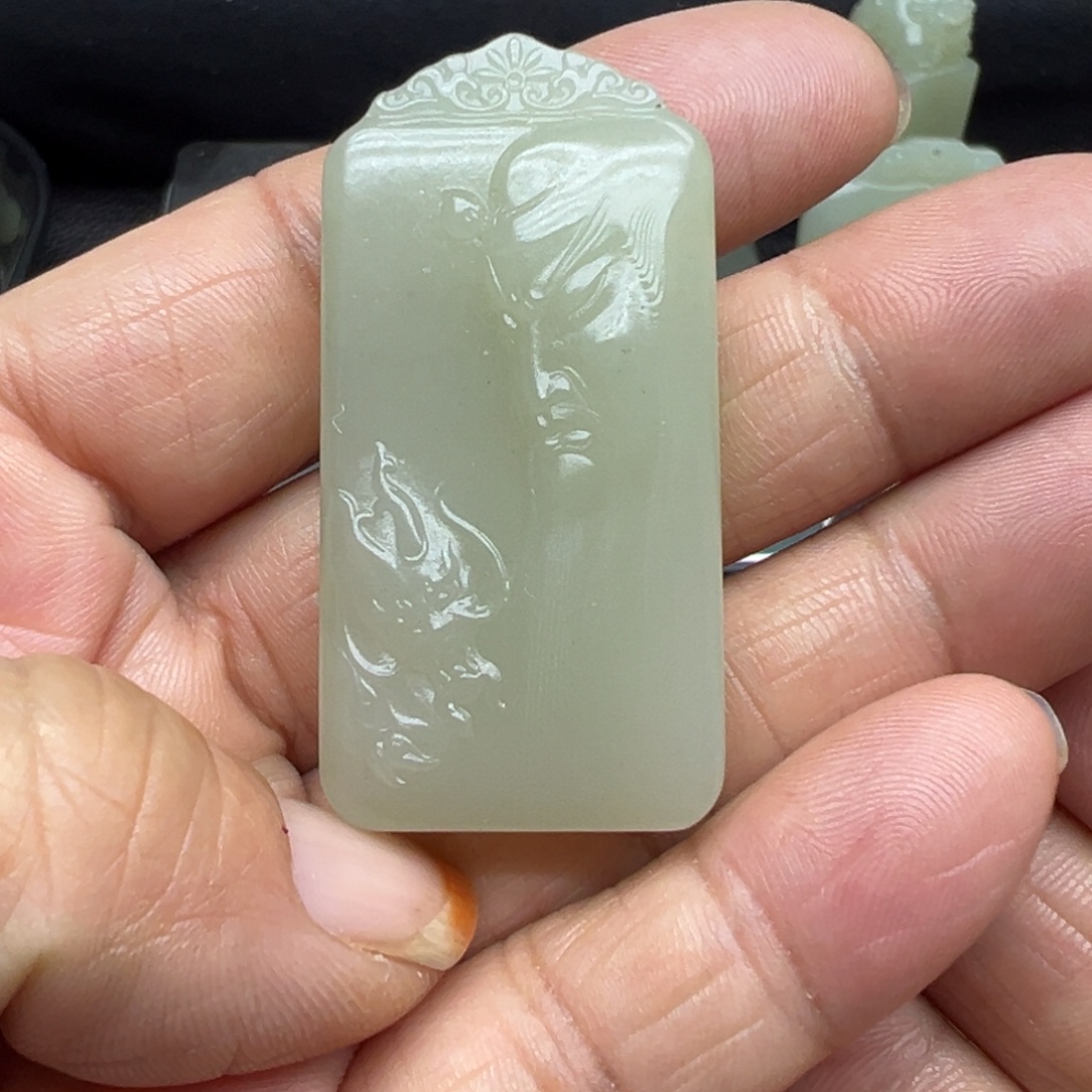 和田玉（糖玉）未镶嵌吊坠(不含链)