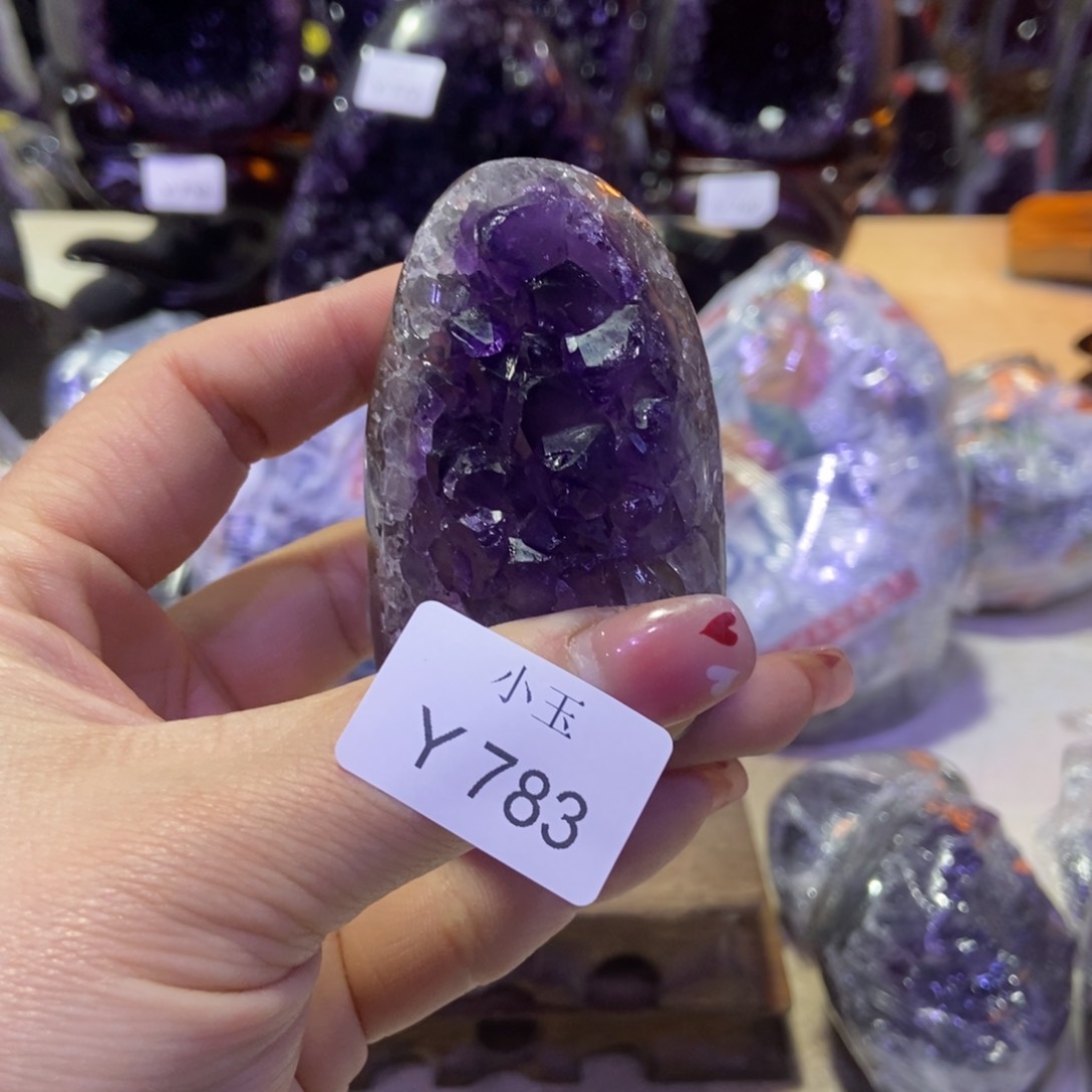 水晶摆件未镶嵌摆件