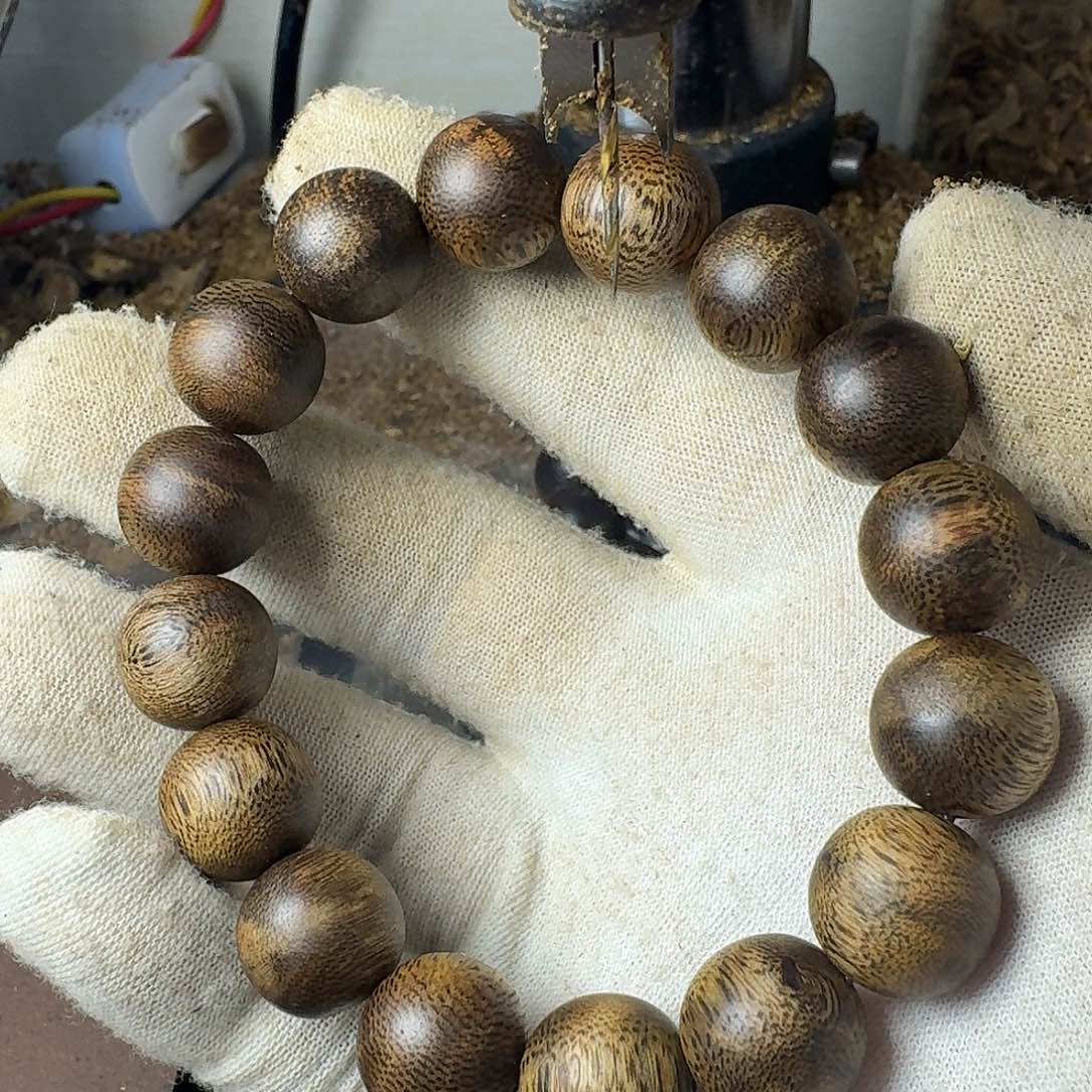 沉香手串绿奇楠沉香卡1.4规格单圈圆珠16克