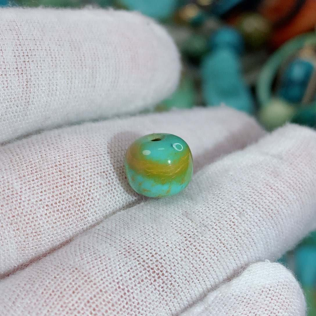 绿松石珠宝奇石未镶嵌10.3mm