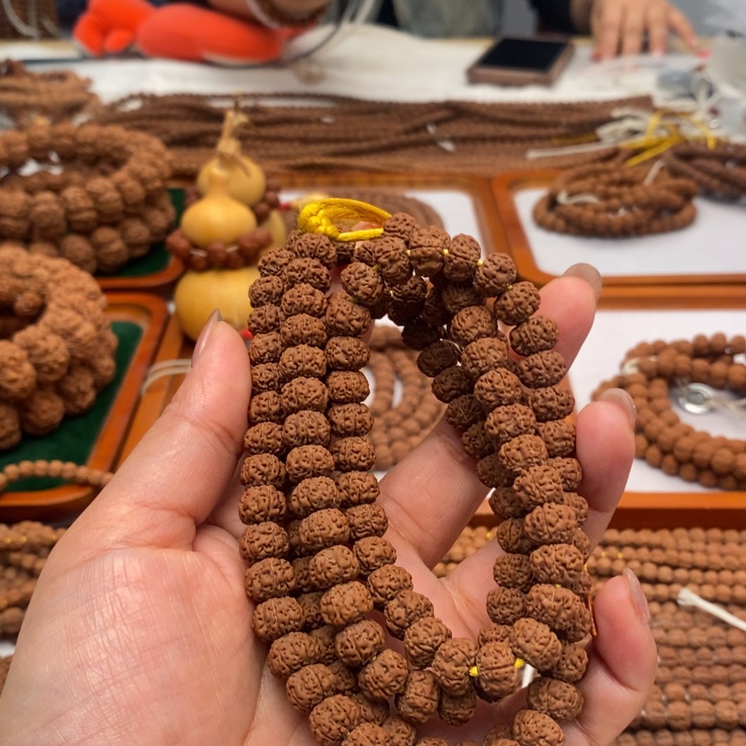 汸***姠吊坠金刚菩提平细108卡9➕