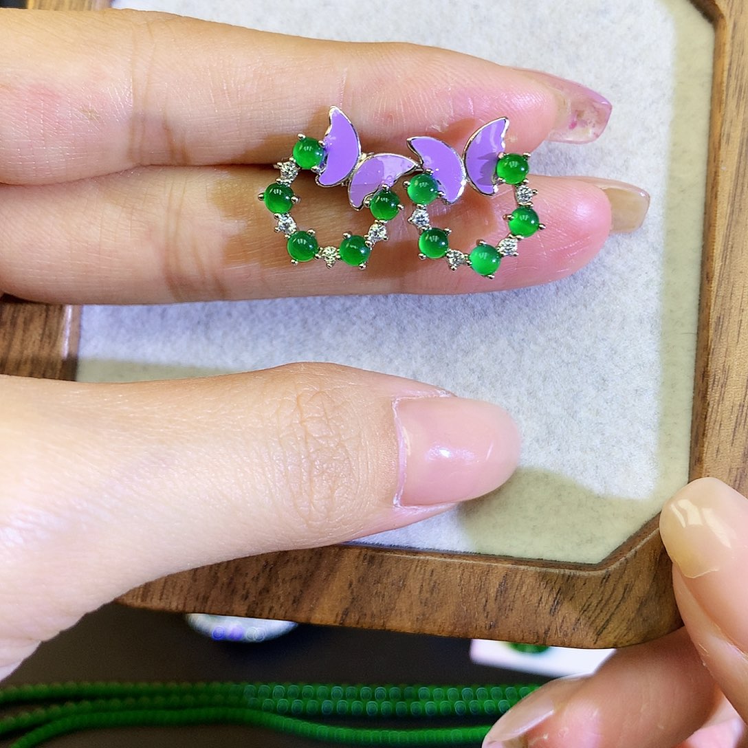 翡翠耳饰银S925镶嵌天然翡翠耳钉