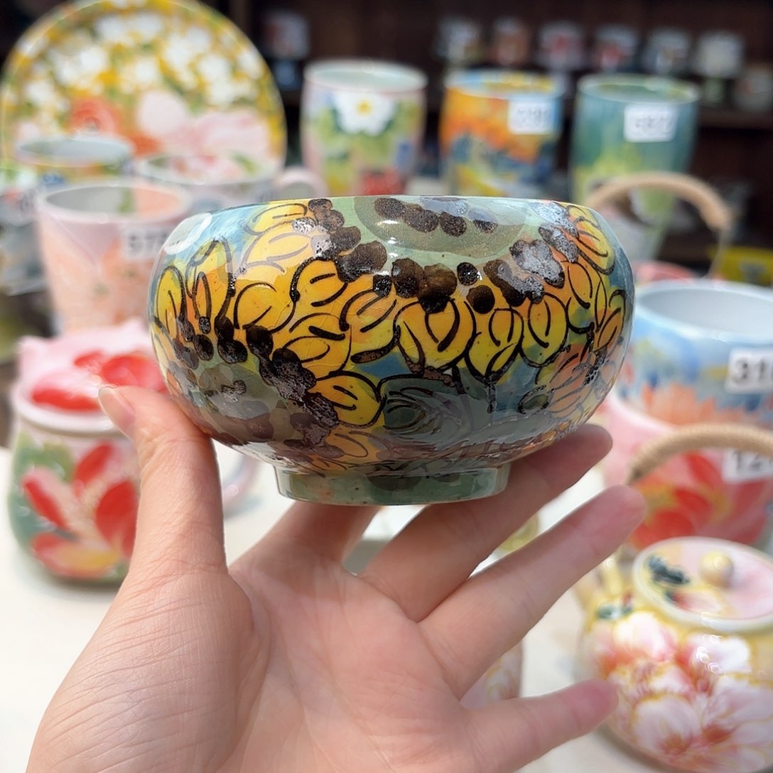 瓷片兔兔好可爱啊我