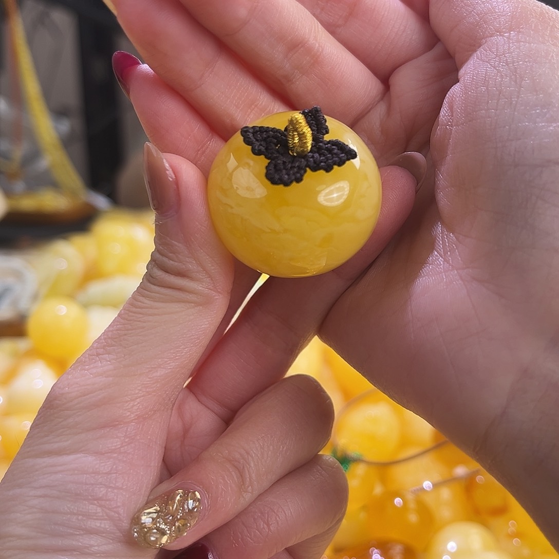 裸石琥珀未镶嵌15g柿子焦皮