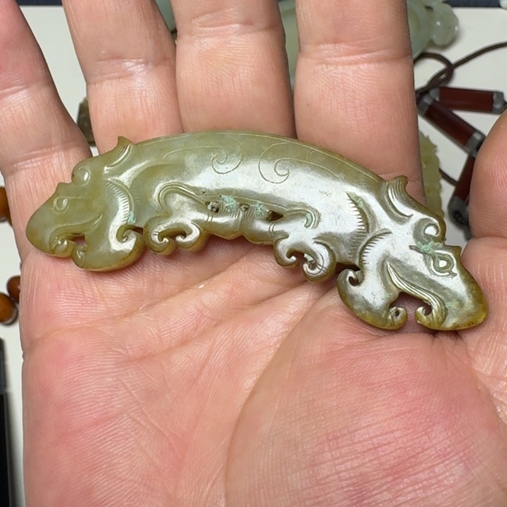 和田玉未镶嵌颈饰万*