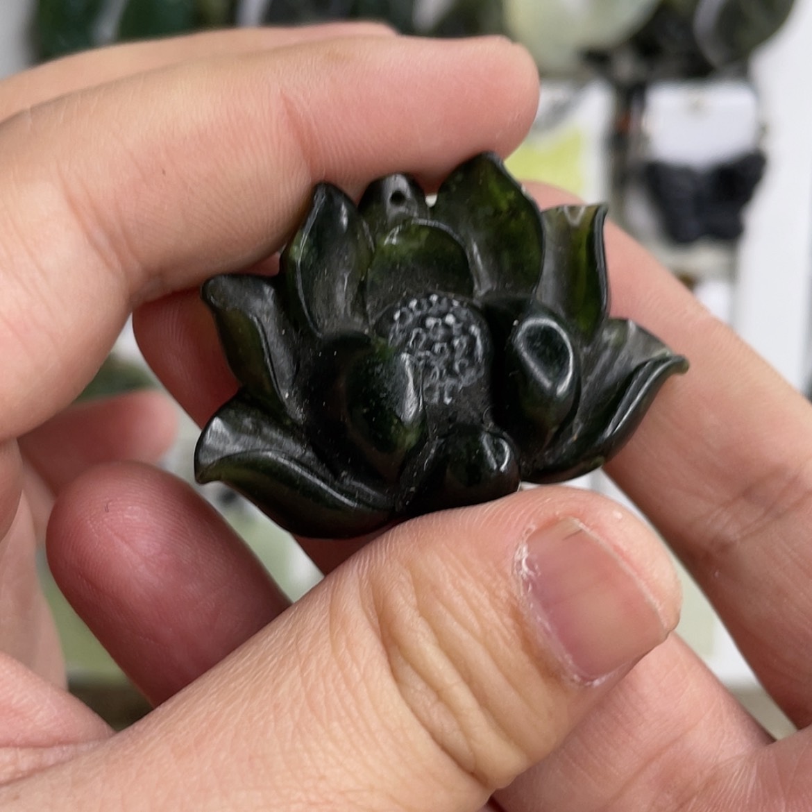 【闪购商品】岫玉颈饰未镶嵌荷花