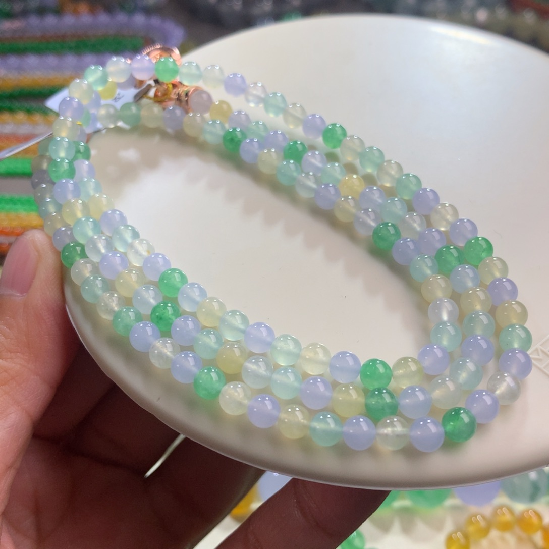 翡翠未镶嵌颈饰卡4.5