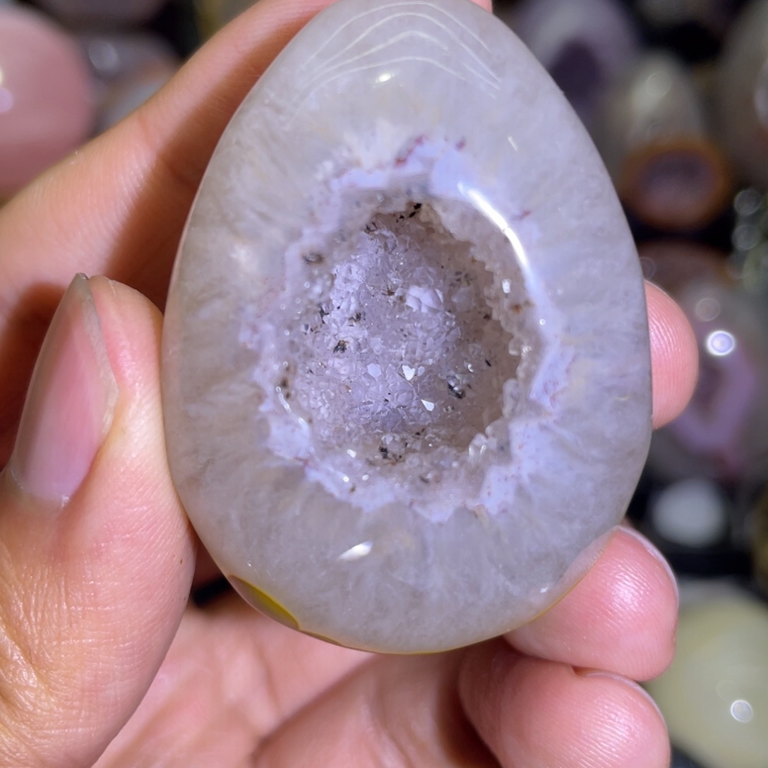 水晶大型摆件未镶嵌