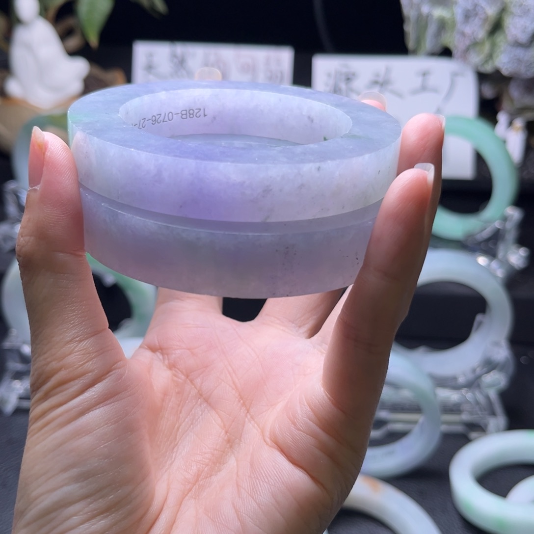 S***y定制翡翠圈口未镶嵌