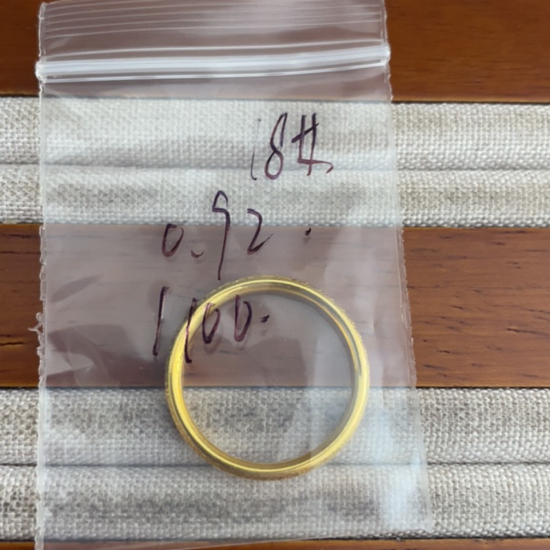 克重0.92 18号 圆筒碎冰冰戒指 足金999