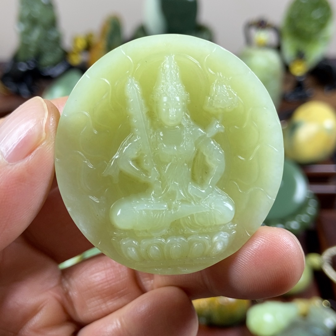 岫岩老玉（透闪石质玉）未镶嵌珠宝奇石
