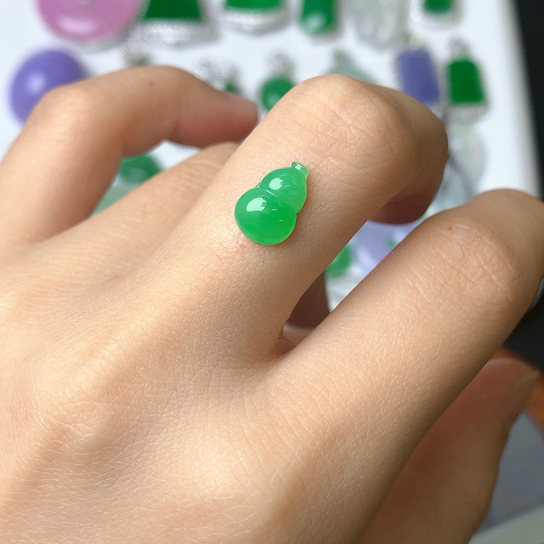 定制翡翠未镶嵌镶嵌定制