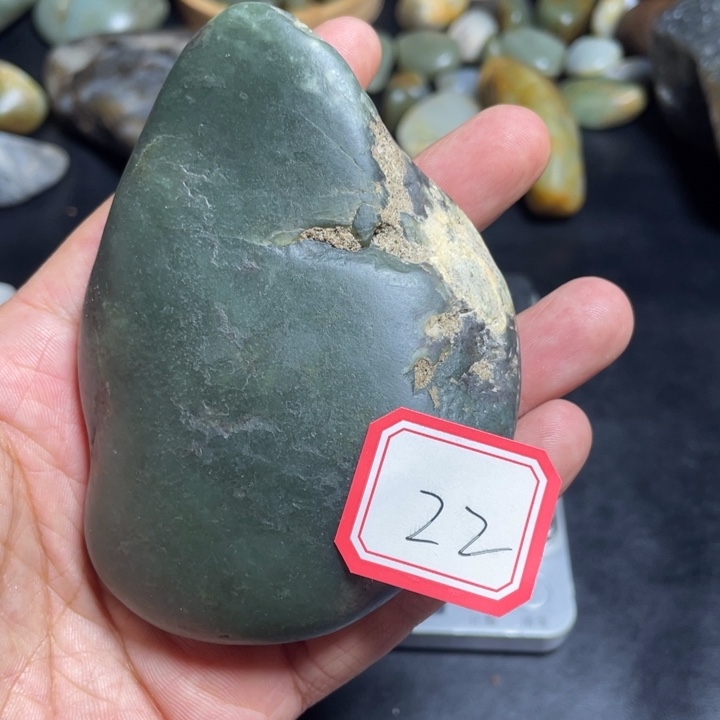 和田玉未镶嵌颈饰22