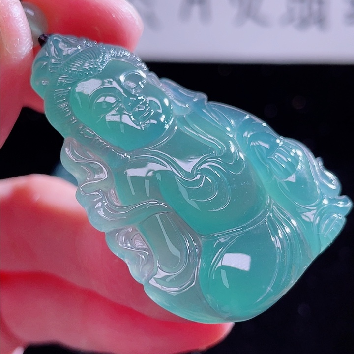 翡翠颈饰未镶嵌99999999999