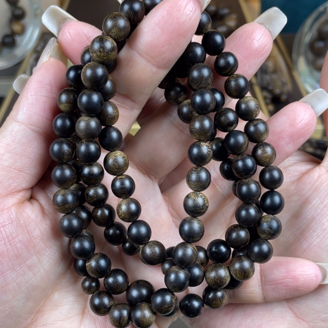 沉香手串释*越南顺化紫棋楠留疤