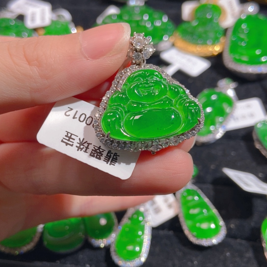 翡翠吊坠(不含链)银S925镶嵌黄****店