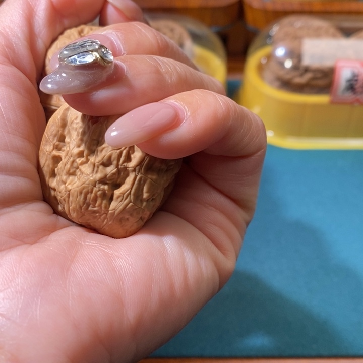 文玩核桃吊坠启*红方印