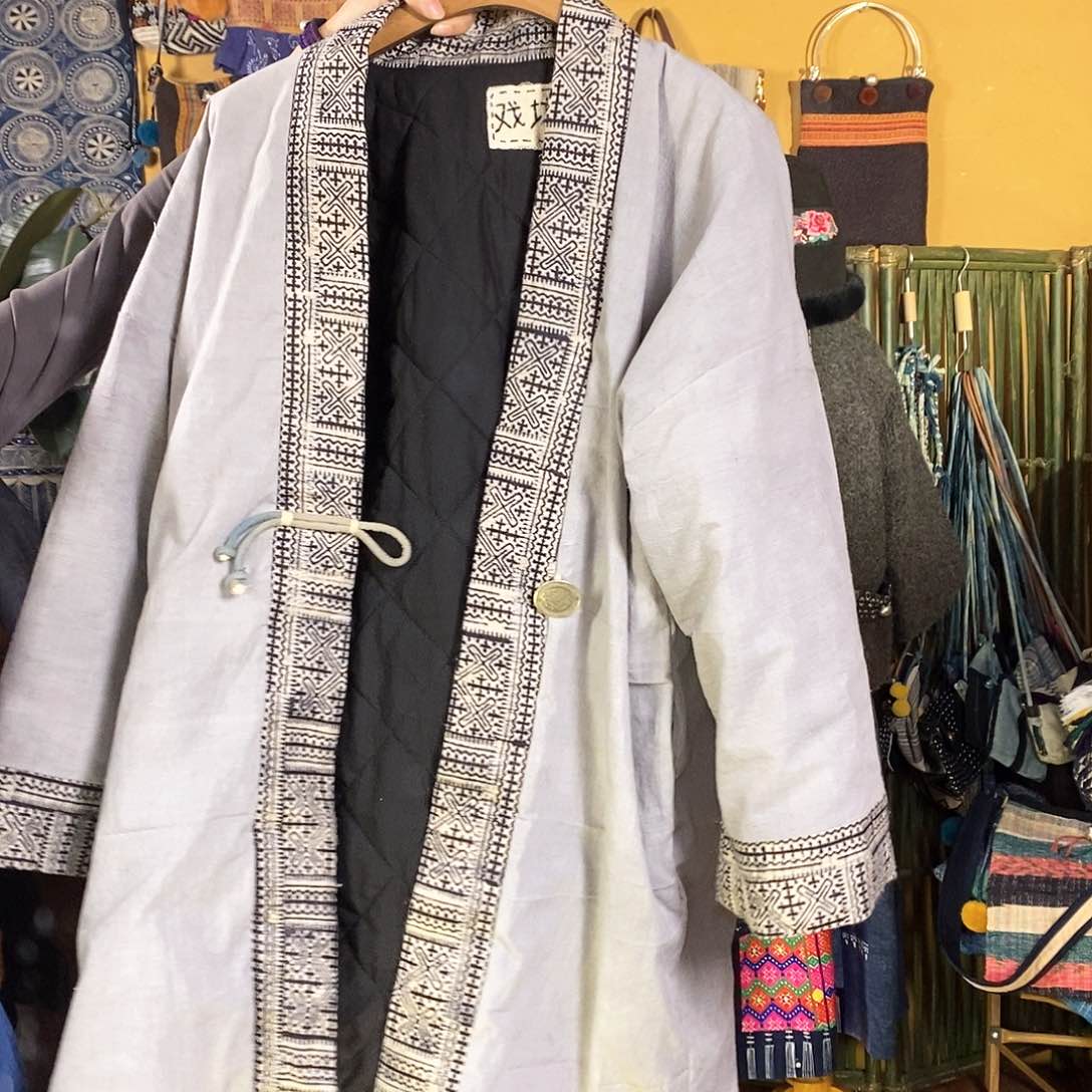 织绣手工制作衣服