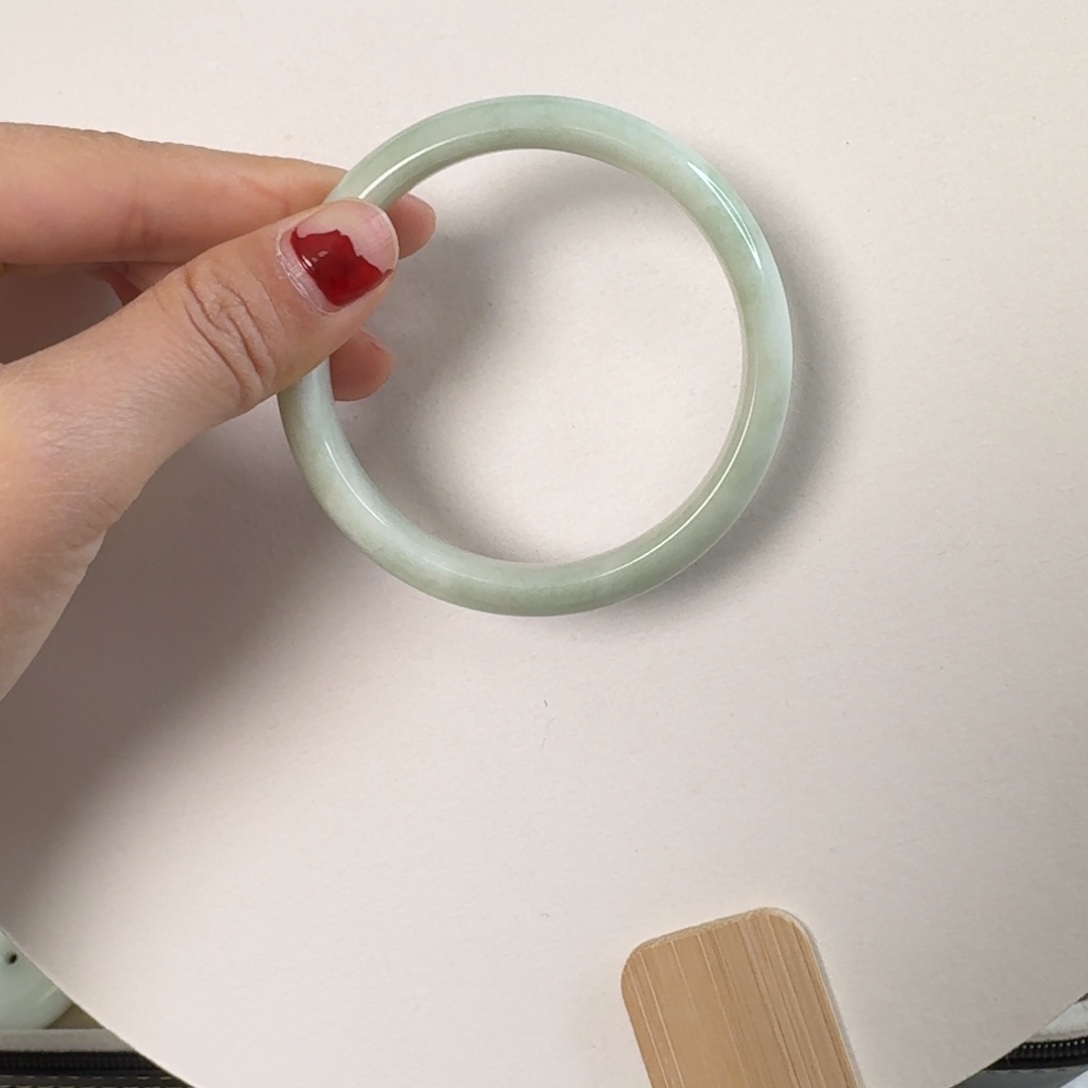 蓝田玉（蛇纹石化大理石玉）手镯未镶嵌小**~