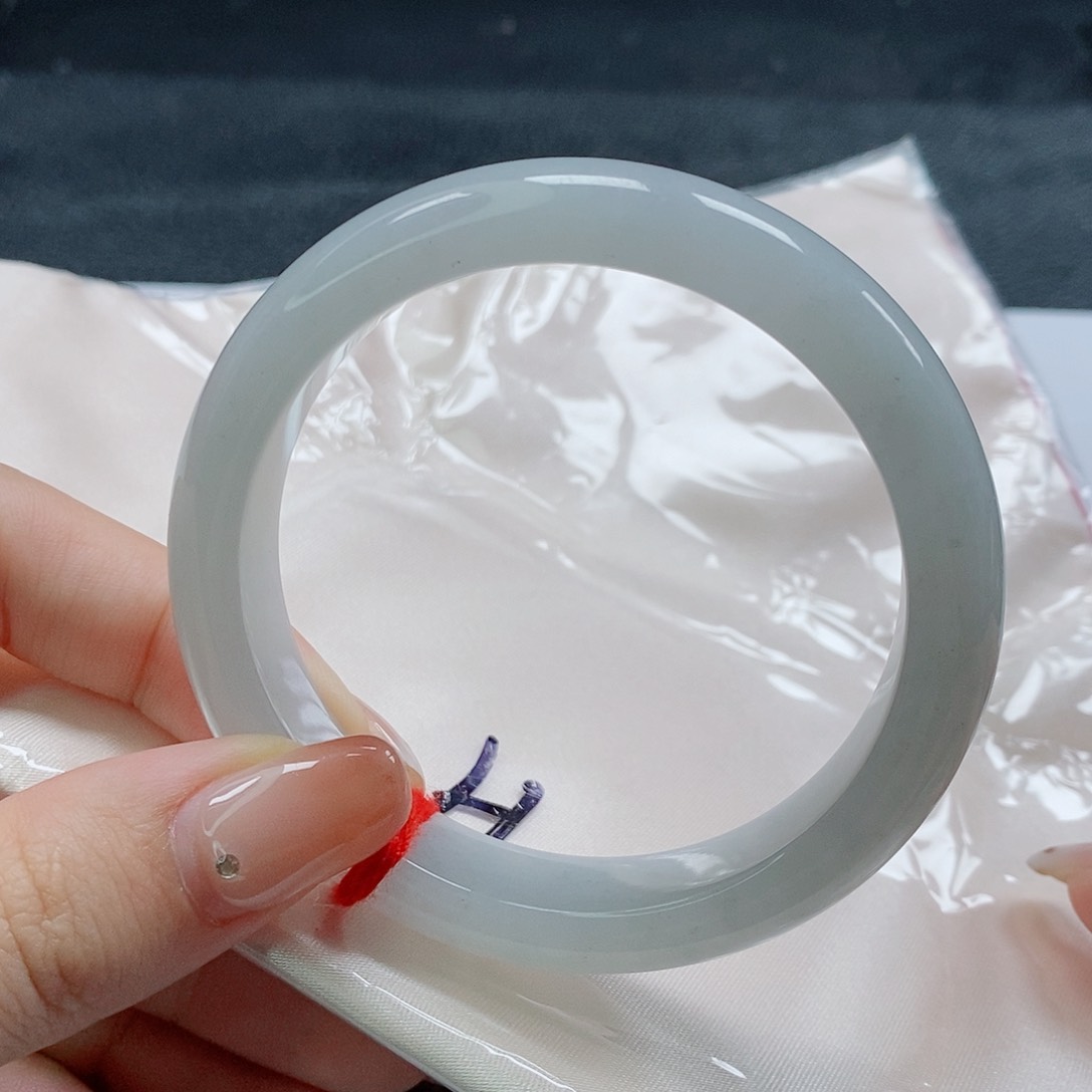 【闪购商品】未镶嵌手镯翡翠480号