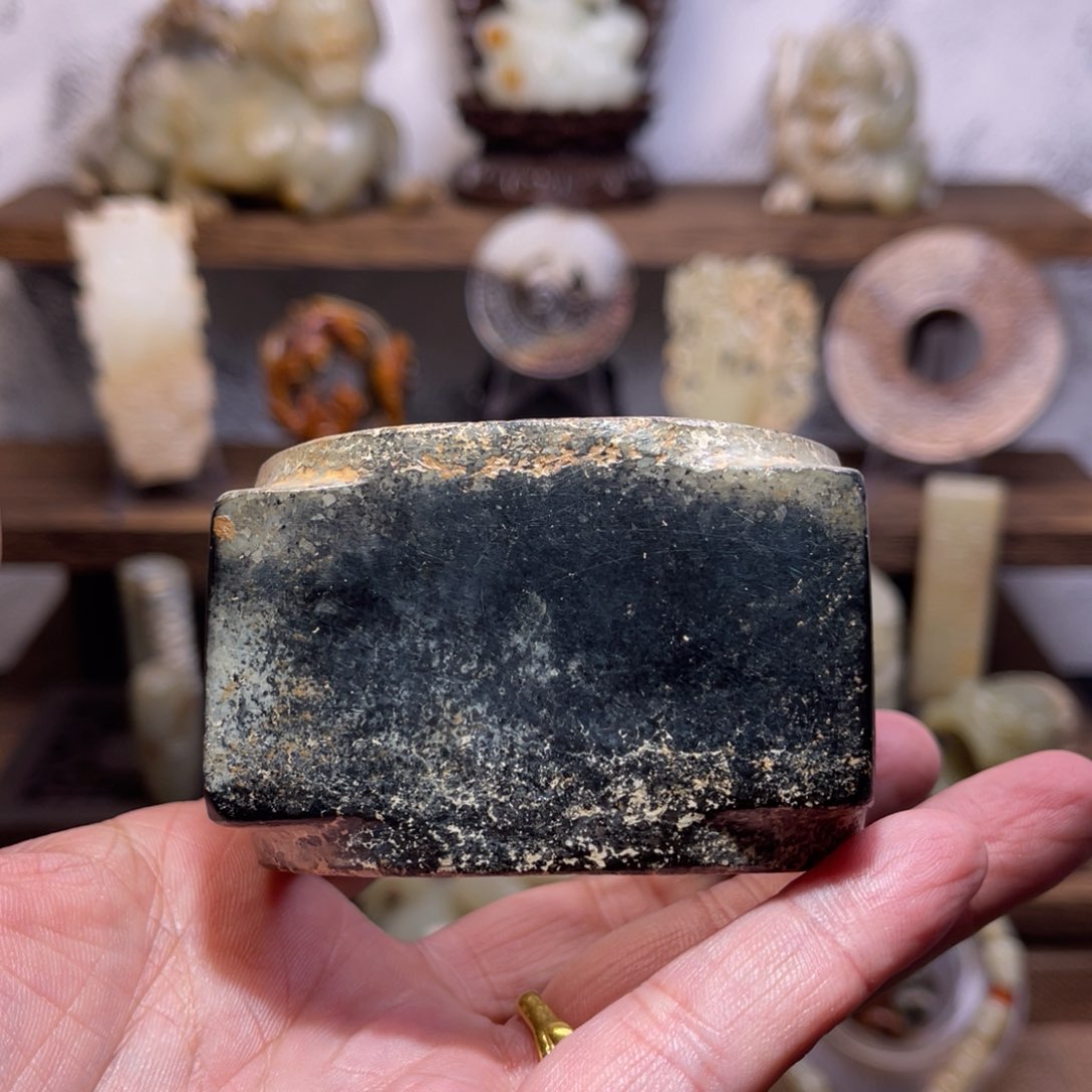 和田玉挂件未镶嵌已*置