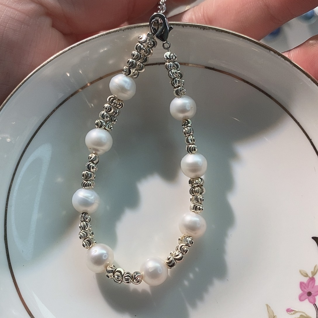 淡水珍珠颈饰未镶嵌