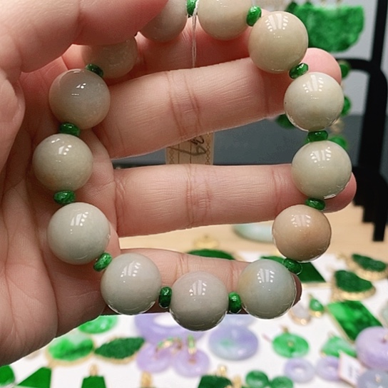 翡翠手链未镶嵌手串