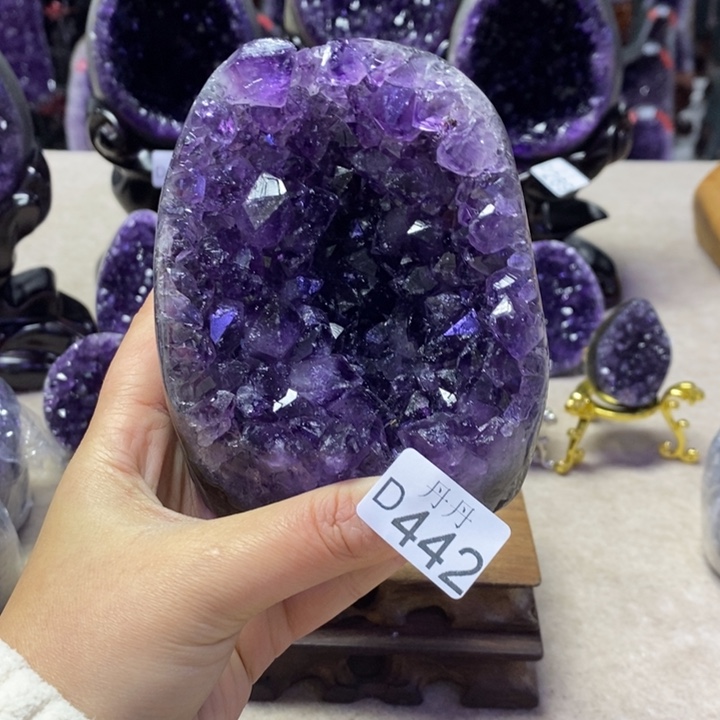 未镶嵌大型摆件（非配饰）水晶
