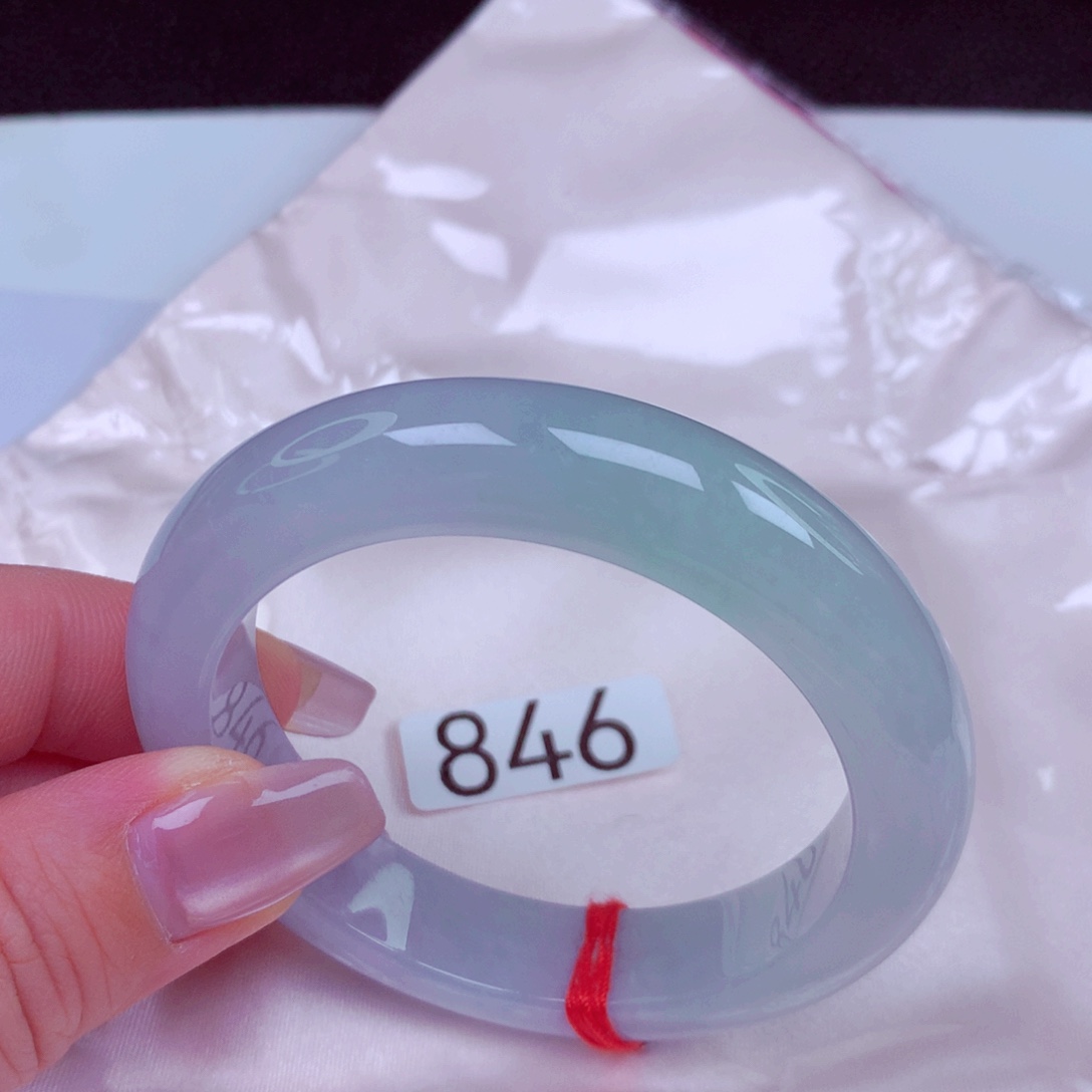 翡翠未镶嵌手镯手镯