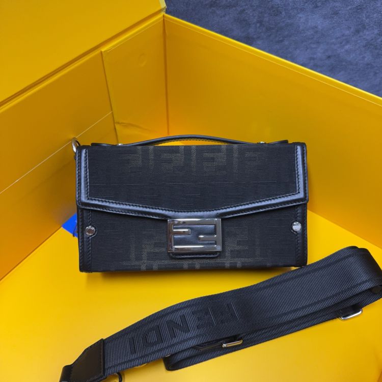 95新/芬迪/C4539498232/[251117LLYC]