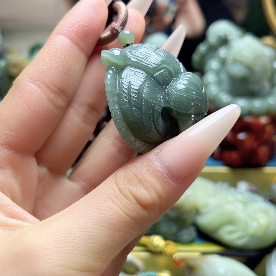 和田玉挂件未镶嵌