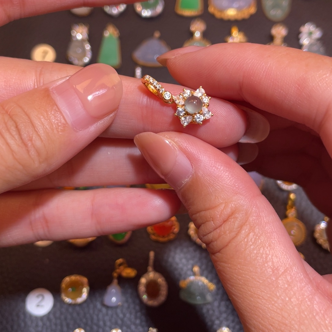 翡翠银S925镶嵌颈饰