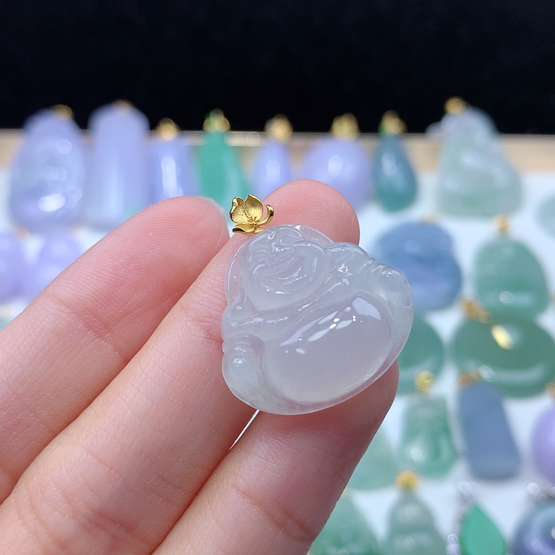 颈饰18K金镶嵌翡翠翡翠