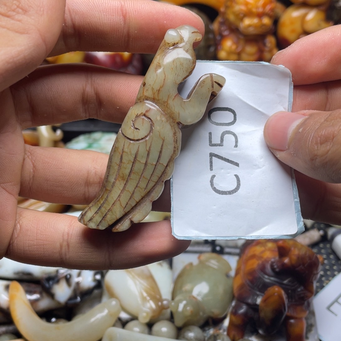 和田玉（糖玉）挂件未镶嵌