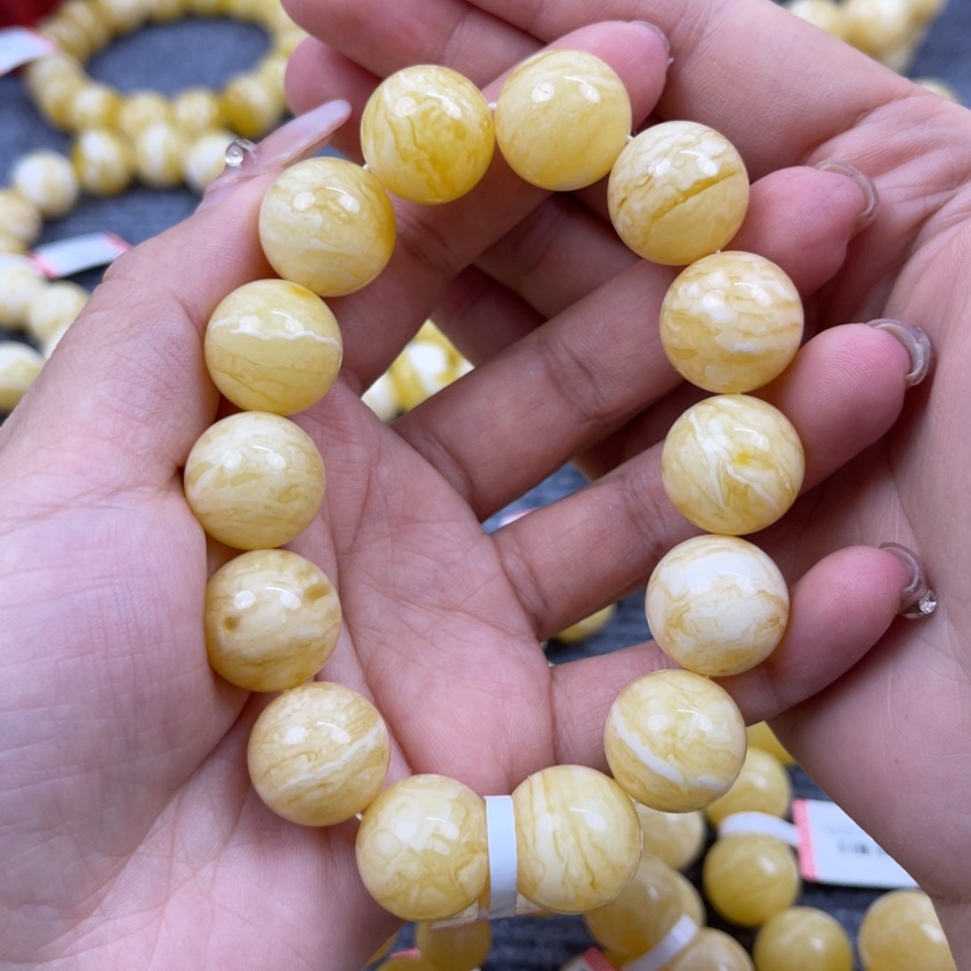 琥珀裸石未镶嵌尺寸16