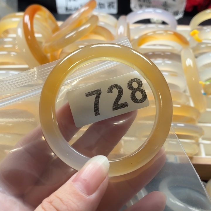 玛瑙/玉髓未镶嵌手镯