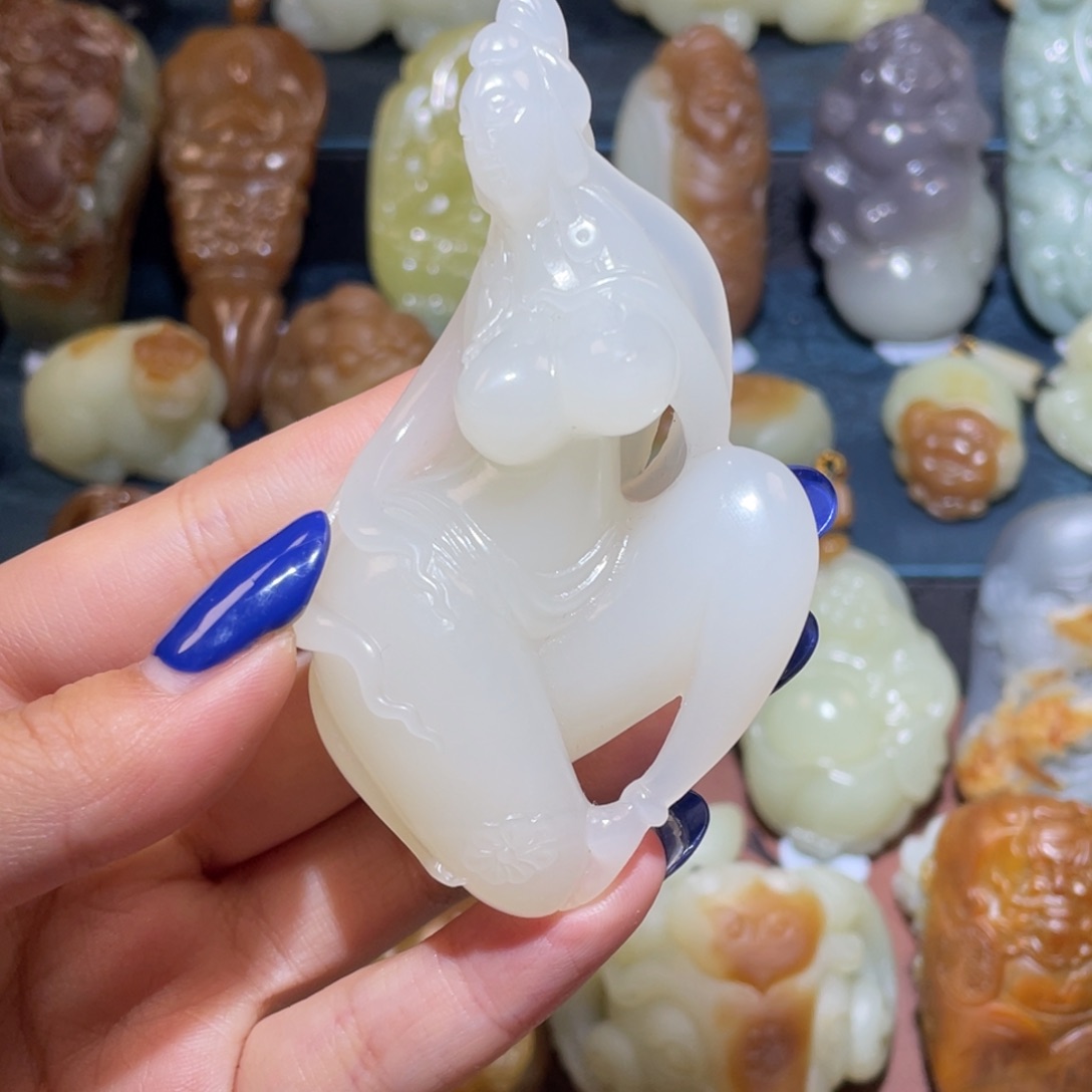 和田玉未镶嵌挂件