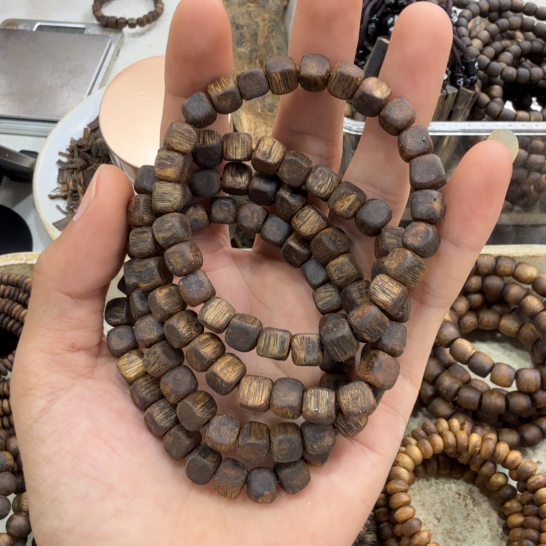 沉香碎屑沉香单圈大方糖5克多样性发一