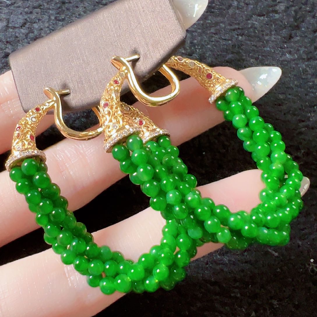 翡翠耳饰18K金镶嵌签收后24小时鉴赏期，过时不退