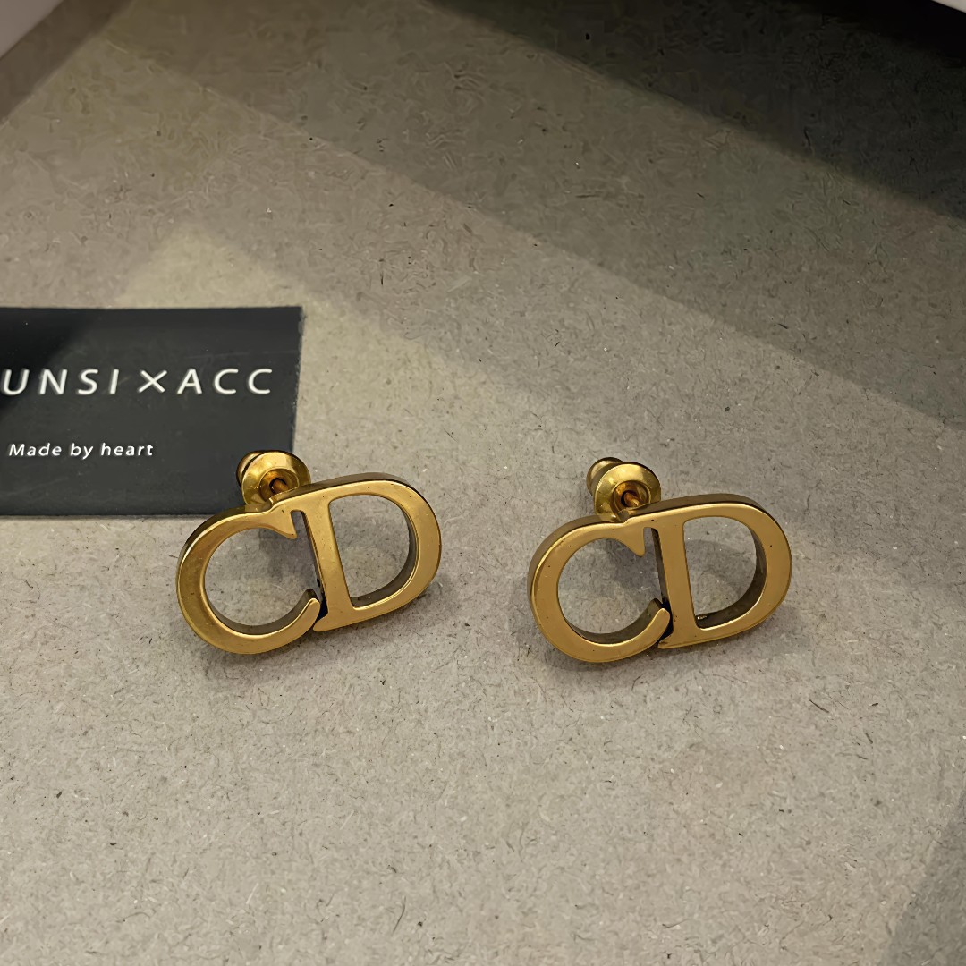CD做旧耳钉轻奢时尚气质 8349