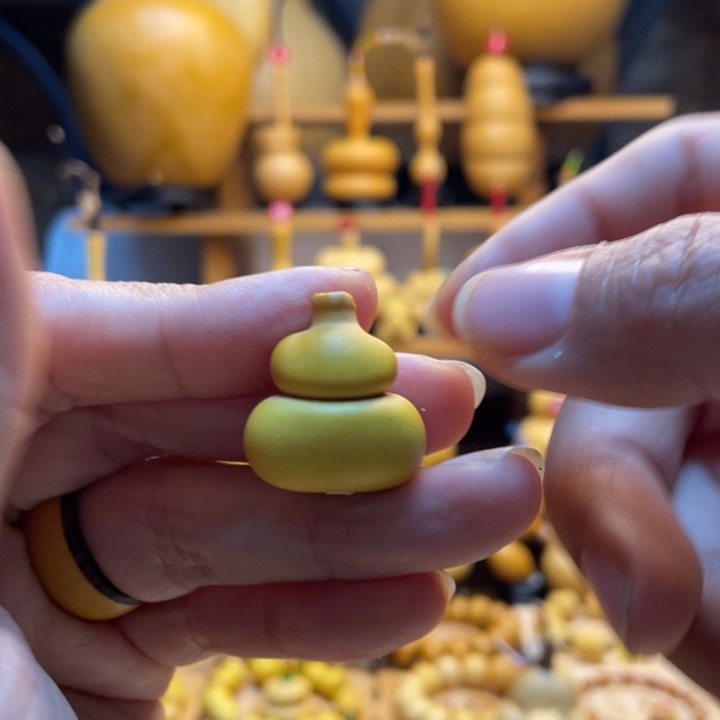 Y***天然葫芦自然生长